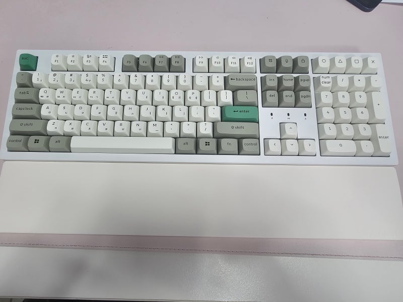 사무용 기계식 키보드 끝판왕 키크론 K10 PRO SE2 저소음 바나나축 만족스러운 후기