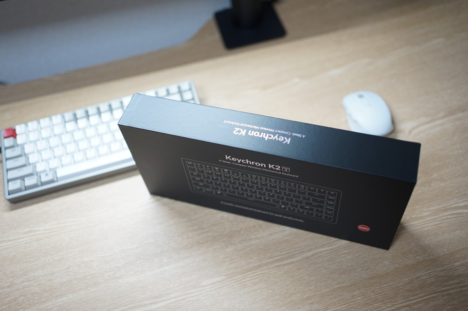 블루투스 기계식 키보드 키크론 K2 RETRO 알루미늄 기계식 핫스왑 적축 리뷰