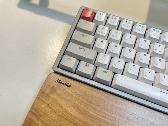 키크론 K14 Retro 블루투스 무선 기계식 키보드(적축) 실사용 후기