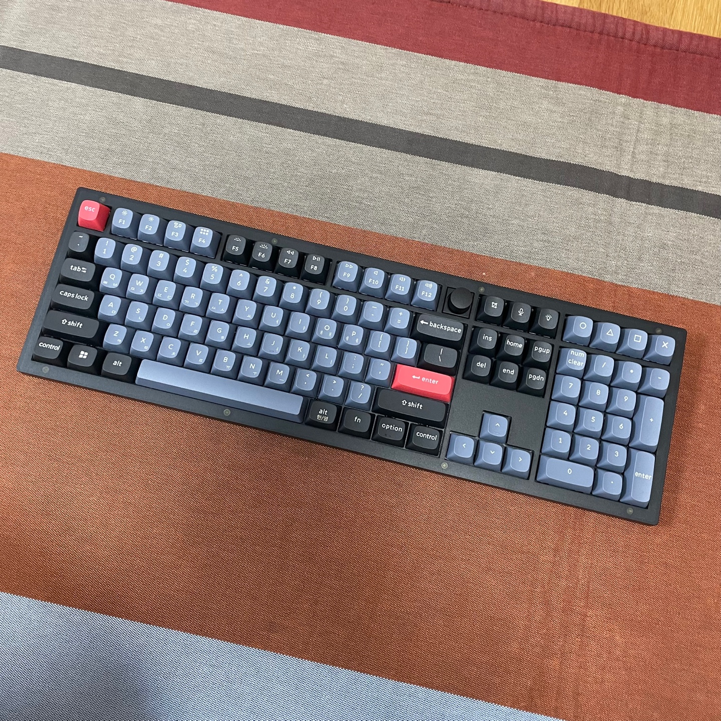 키크론 V6 Knob 프로스트 블랙 커스텀 기계식 키보드 리뷰!