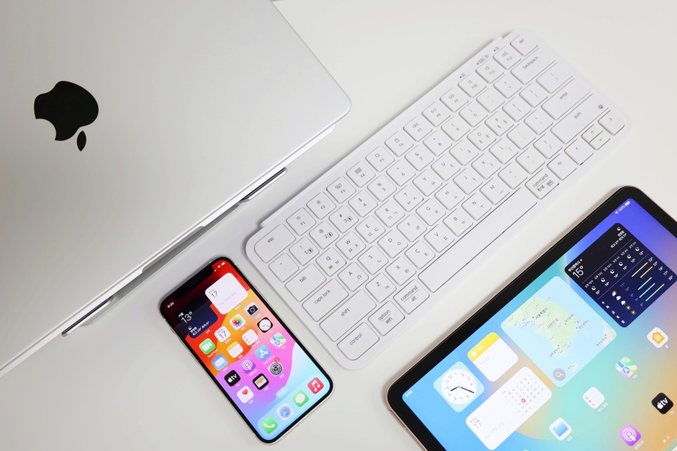 맥북 아이패드 블루투스 키보드 키크론 B1 휴대용으로도 OK