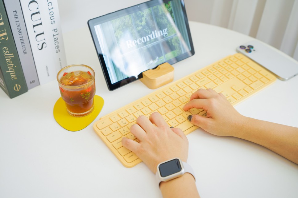 무선 블루투스 아이패드 키보드 디자인 예쁜 키크론 B6