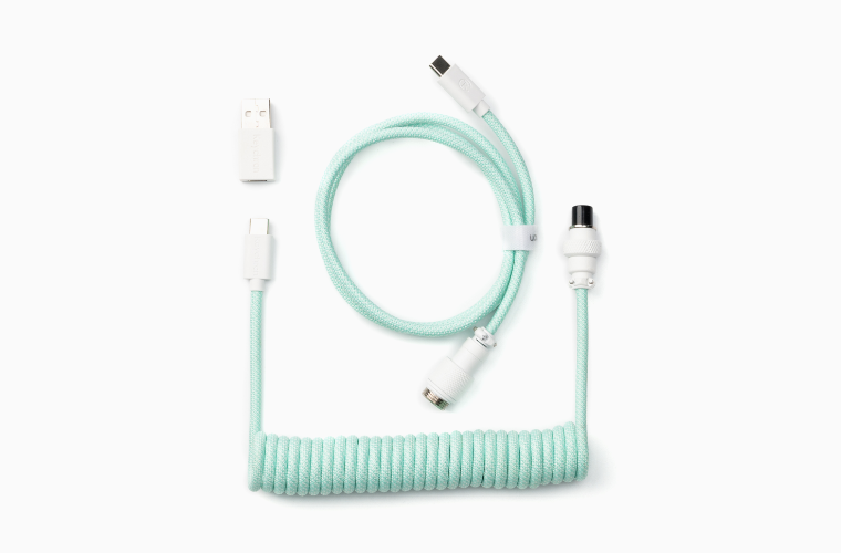 파스텔 항공 케이블